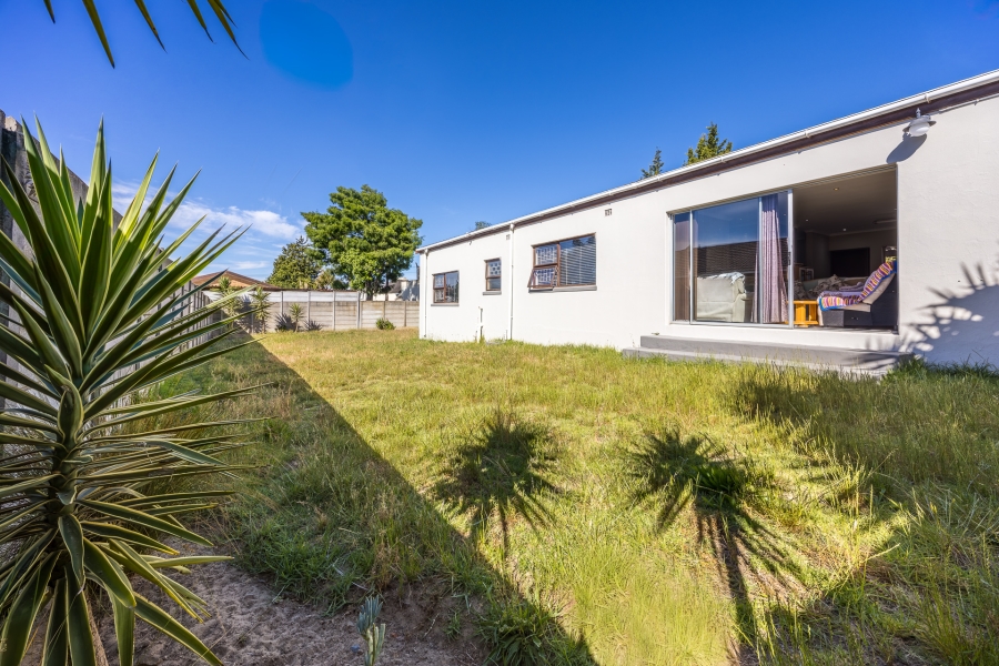 4 Bedroom Property for Sale in Rouxville Western Cape